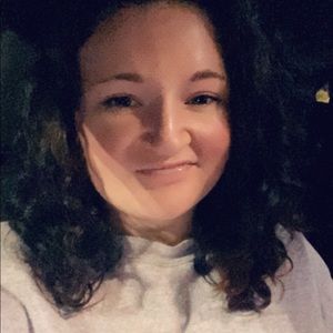 Meet your Posher, Mallory